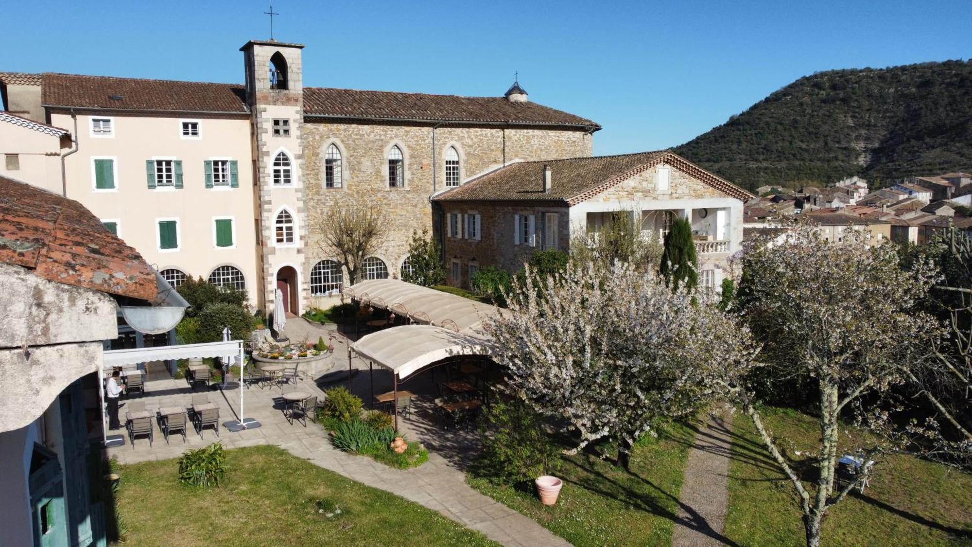 Hotel Carmel Les Vans Zewnętrze zdjęcie