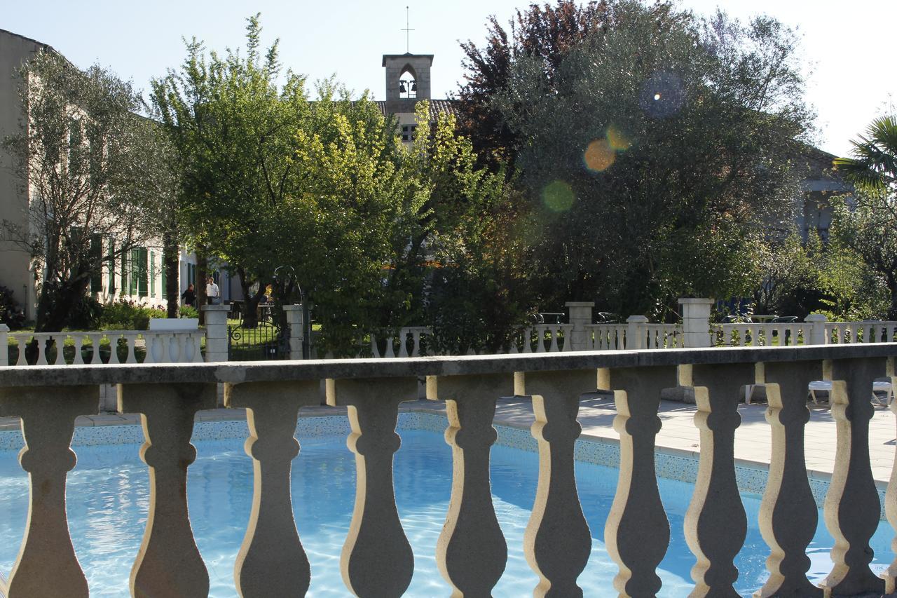 Hotel Carmel Les Vans Zewnętrze zdjęcie